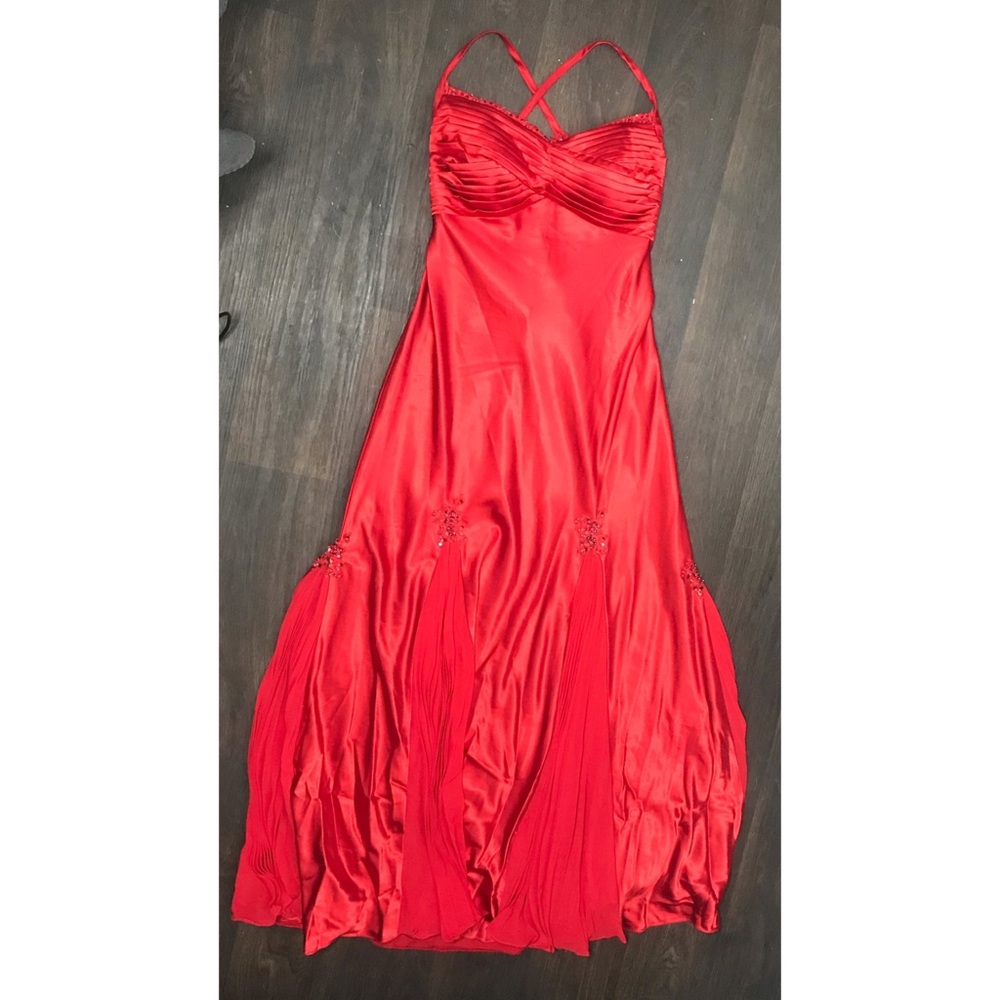 Red Lenovia Silky Mermaid Corseted Ballgown